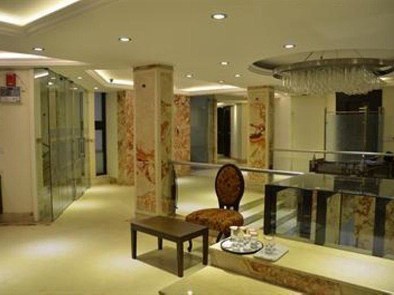 Fabhotel Marble Arch Karol Bagh Delhi  Exterior photo